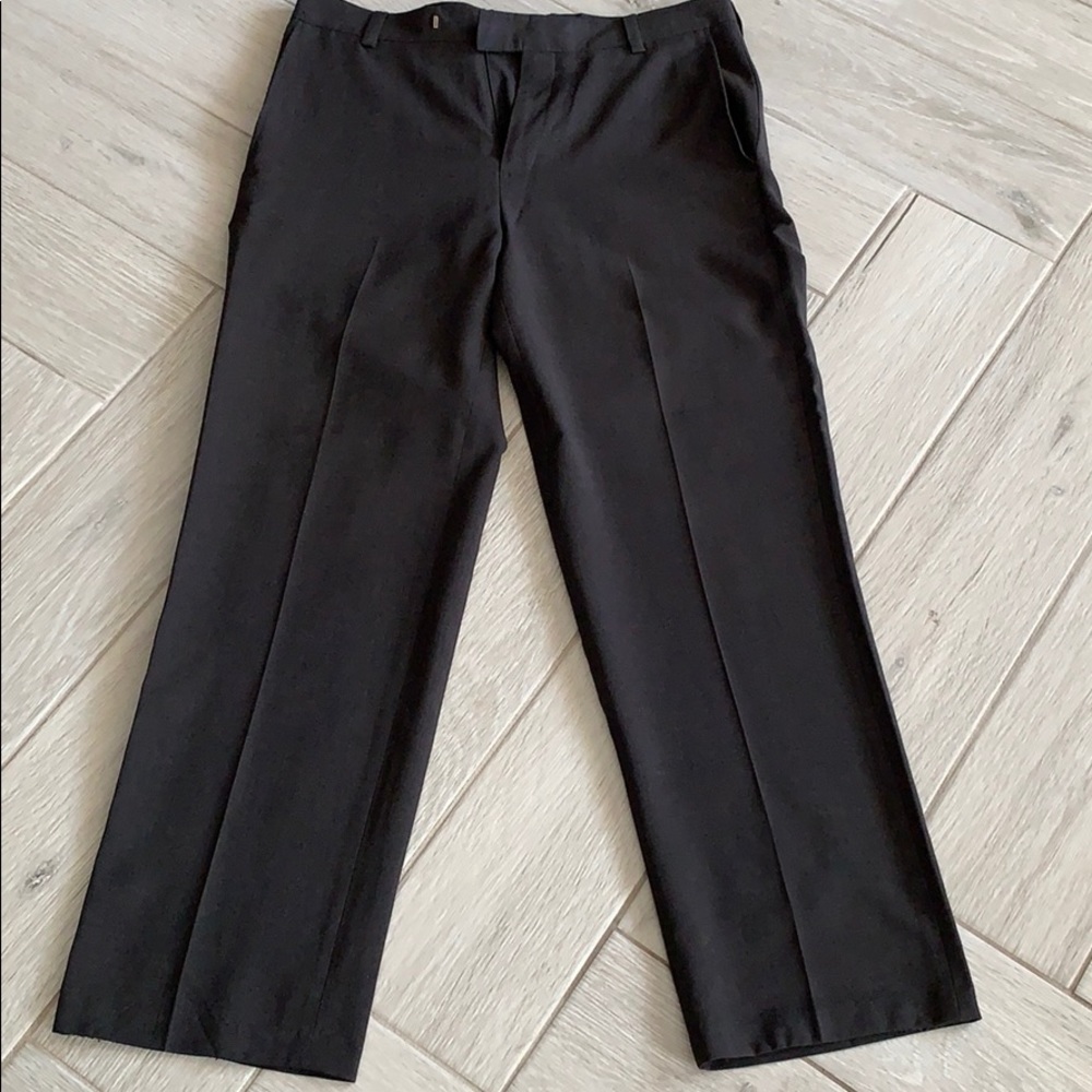 Perfect Kenneth Cole Reaction dress pant!